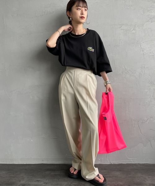 LACOSTE（ラコステ）の「[LACOSTE/ラコステ] ワニロゴワッペン クルーネックＴシャツ（Tシャツ/カットソー・レディース・ホワイト/ブラック・M/L/XL/S）」の4枚目の写真
