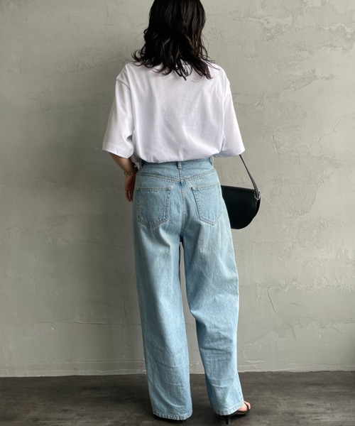 LACOSTE（ラコステ）の「[LACOSTE/ラコステ] ワニロゴワッペン クルーネックＴシャツ（Tシャツ/カットソー・レディース・ホワイト/ブラック・M/L/XL/S）」の8枚目の写真