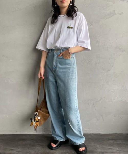 LACOSTE（ラコステ）の「[LACOSTE/ラコステ] ワニロゴワッペン クルーネックＴシャツ（Tシャツ/カットソー・レディース・ホワイト/ブラック・M/L/XL/S）」の14枚目の写真