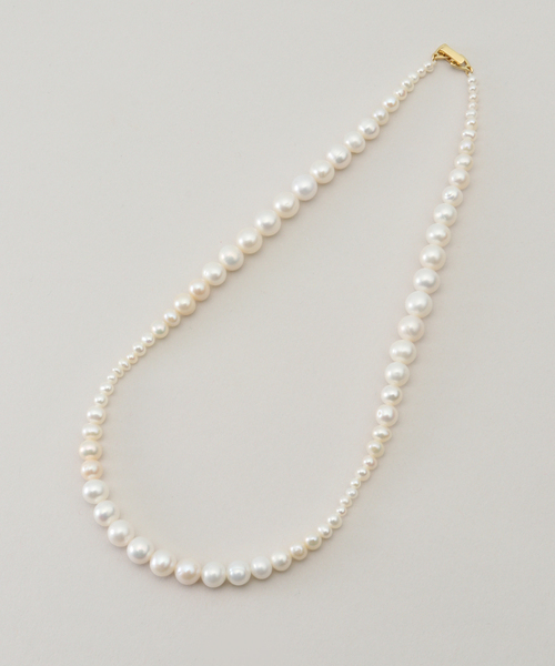 FRAMeWORK(フレームワーク)の「RAGBAG/ラグバッグ パールネックレス Core Oiga Necklace(ネックレス・レディース・ゴールド・FREE)」の3枚目の写真