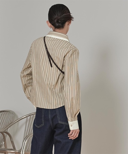 miette(ミエット)の「ダブルカラーストライプシャツ(シャツ/ブラウス・レディース・ブラウン/ライトベージュ/ブラック・M/S)」の21枚目の写真
