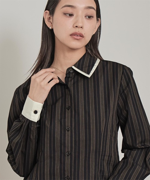 miette(ミエット)の「ダブルカラーストライプシャツ(シャツ/ブラウス・レディース・ブラウン/ライトベージュ/ブラック・M/S)」の13枚目の写真