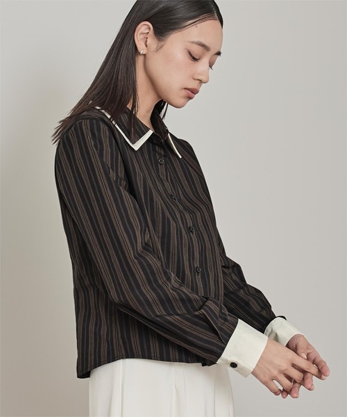 miette(ミエット)の「ダブルカラーストライプシャツ(シャツ/ブラウス・レディース・ブラウン/ライトベージュ/ブラック・M/S)」の9枚目の写真