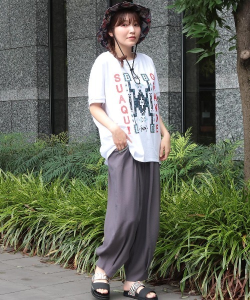 チチカカ（チチカカ）の「スアキ・グランデプリントプルオーバー（Tシャツ/カットソー・レディース・マスタード/ホワイト/ブラック・FREE）」の4枚目の写真