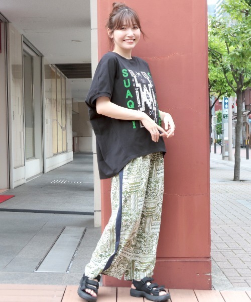 チチカカ（チチカカ）の「スアキ・グランデプリントプルオーバー（Tシャツ/カットソー・レディース・マスタード/ホワイト/ブラック・FREE）」の6枚目の写真