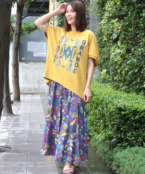 チチカカ（チチカカ）の「スアキ・グランデプリントプルオーバー（Tシャツ/カットソー・レディース・マスタード/ホワイト/ブラック・FREE）」の7枚目の写真