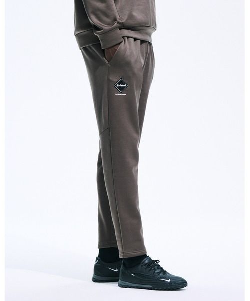 F.C.Real Bristol（エフシーレアルブリストル）の「STRETCH FLEECE TRAINING PANTS（その他パンツ・メンズ・モカ/ブラック・X-LARGE/LARGE/MEDIUM/SMALL/XX-LARGE）」の12枚目の写真
