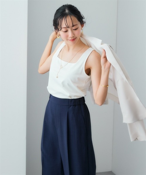 7days Life Styling（セブンデイズライフスタイリング）の「透け対策ダブルフロントスクエアネックタンクトップ（タンクトップ・レディース・ブラック/オフホワイト・S/M/L/LL）」の6枚目の写真