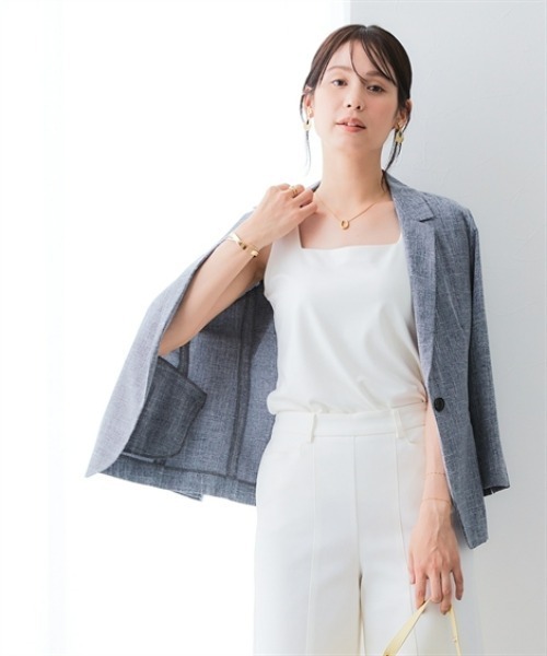 7days Life Styling（セブンデイズライフスタイリング）の「【選べる首元デザイン】下着が透けにくい　シルケット加工タンクトップ（タンクトップ・レディース・ブラック/オフホワイト/ブラック系/ホワイト系・S/M/L/LL/3L/4L/5L）」の6枚目の写真