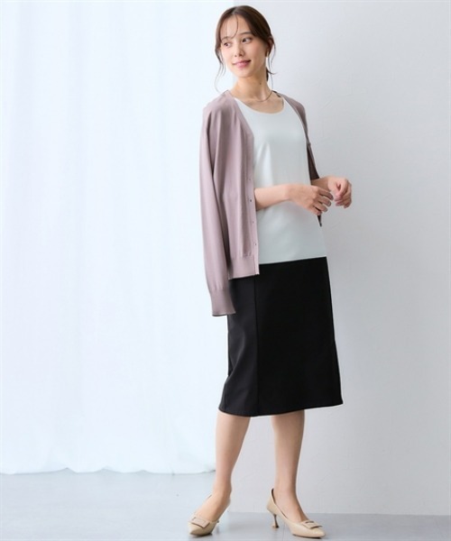 7days Life Styling（セブンデイズライフスタイリング）の「【選べる首元デザイン】下着が透けにくい　シルケット加工タンクトップ（タンクトップ・レディース・ブラック/オフホワイト/ブラック系/ホワイト系・S/M/L/LL/3L/4L/5L）」の9枚目の写真