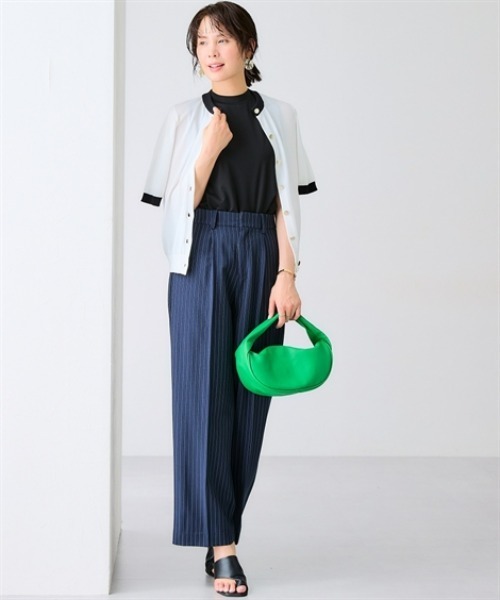7days Life Styling（セブンデイズライフスタイリング）の「【選べる首元デザイン】下着が透けにくい　シルケット加工タンクトップ（タンクトップ・レディース・ブラック/オフホワイト/ブラック系/ホワイト系・S/M/L/LL/3L/4L/5L）」の21枚目の写真