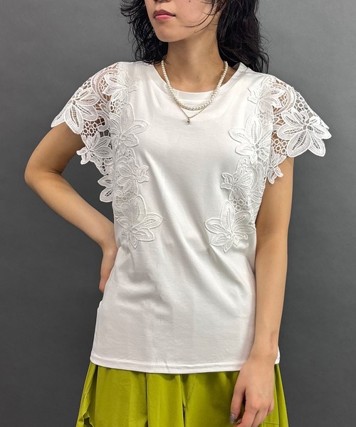 NICOLE white（ニコルホワイト）の「袖レースプルオーバー（Tシャツ/カットソー・レディース・ネイビー/ブラック/オフホワイト/グレー・FREE）」の2枚目の写真