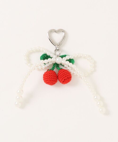 flower(フラワー)の「チェリーボウノットチャーム(キーホルダー・レディース・アイボリー・FREE)」の4枚目の写真