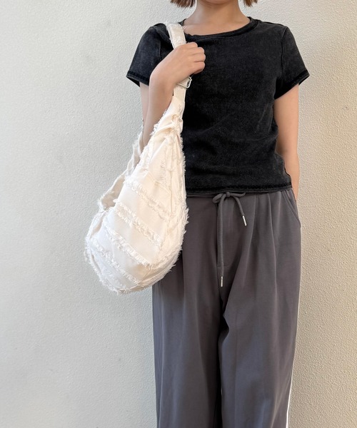 NOLITA LABORATORY（ノリータラボラトリー）の「【 NOLITA / ノリータ 】切りっぱなし フリンジ デザイン ナチュラル ショルダーバッグ クロスボディバッグ（ショルダーバッグ・レディース・アイボリー・FREE）」の11枚目の写真
