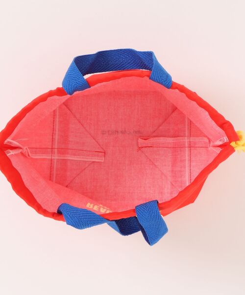 Disney(ディズニー)の「〈DISNEY/ディズニー〉 Toy Story トイストーリー LUNCH BAG/ランチ巾着 READY TO PLAY(ランチョンマット/テーブルウェア・レディース・レッド・ONE SIZE)」の4枚目の写真