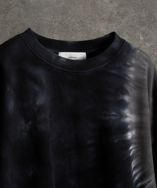 ADRER（アドラー）の「Switch-Sleeve Heavy Weight Sweat / スイッチスリーブヘビーウェイトスウェット（スウェット・メンズ・ブラック系2/ブラック系1/グレー系1/ホワイト系1/ブラウン系1・L/M/S/XS）」の20枚目の写真