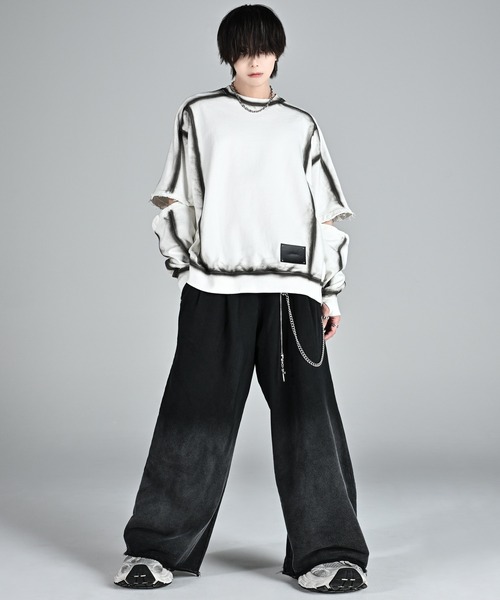 ADRER（アドラー）の「Switch-Sleeve Heavy Weight Sweat / スイッチスリーブヘビーウェイトスウェット（スウェット・メンズ・ブラック系2/ブラック系1/グレー系1/ホワイト系1/ブラウン系1・L/M/S/XS）」の14枚目の写真