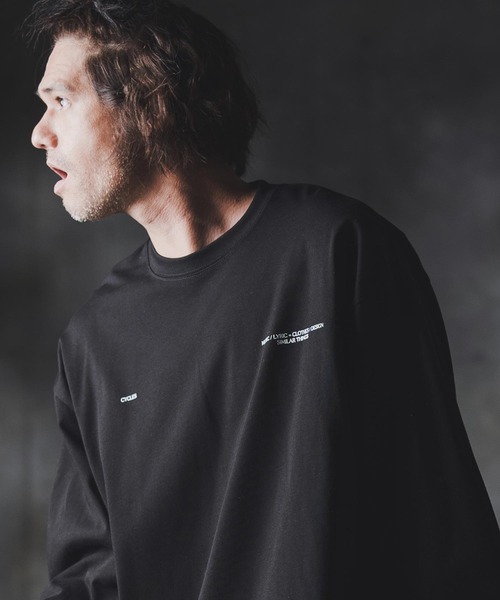 GLIMCLAP(グリムクラップ)の「mlt5302-Boxy silhouette long sleeve T-shirt-Minimal printed design- ロングスリーブTシャツ(Tシャツ/カットソー・メンズ・ホワイト/ブラック・S/M/L)」の5枚目の写真
