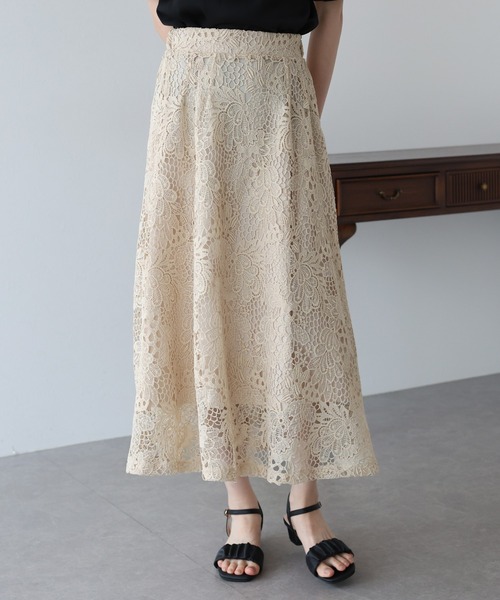 BLUEEAST（ブルーイースト）の「フラワーレースフレアスカート（スカート・レディース・ブラック/チャコールグレー/ベージュ・MEDIUM/LARGE）」の12枚目の写真