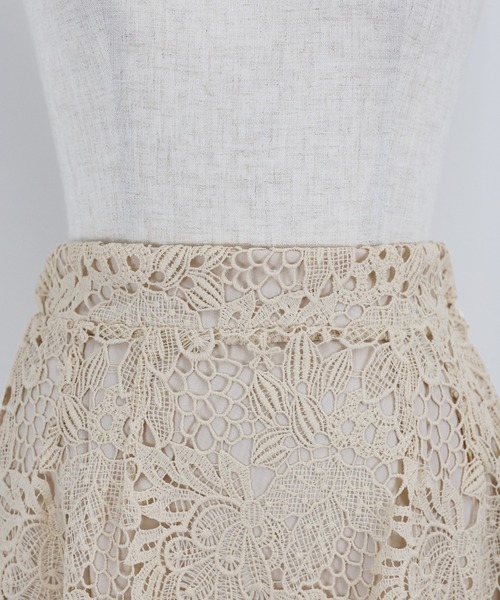 BLUEEAST（ブルーイースト）の「フラワーレースフレアスカート（スカート・レディース・ブラック/チャコールグレー/ベージュ・MEDIUM/LARGE）」の20枚目の写真