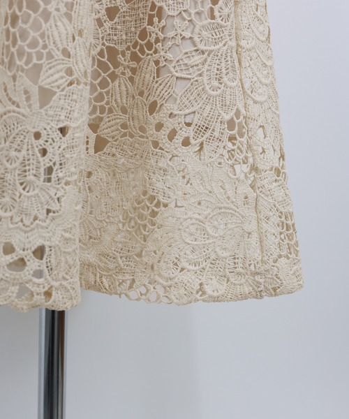 BLUEEAST（ブルーイースト）の「フラワーレースフレアスカート（スカート・レディース・ブラック/チャコールグレー/ベージュ・MEDIUM/LARGE）」の22枚目の写真