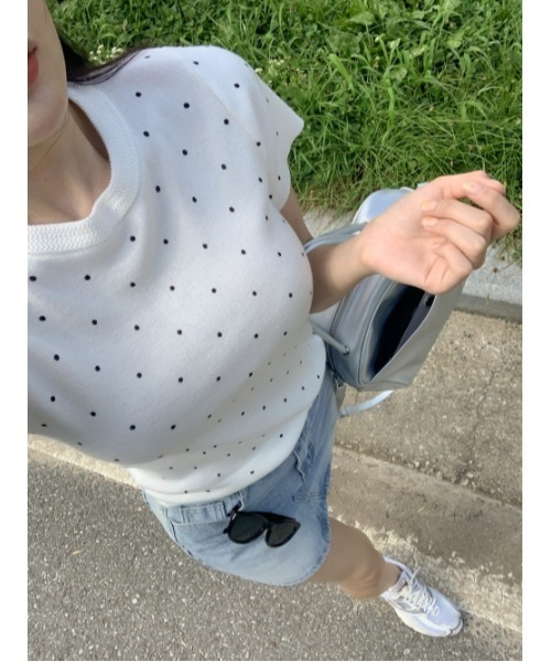 Vini（ヴィニ）の「【Vini】ドット ニットTシャツ（Tシャツ/カットソー・レディース・ブラック/ホワイト・FREE）」の11枚目の写真