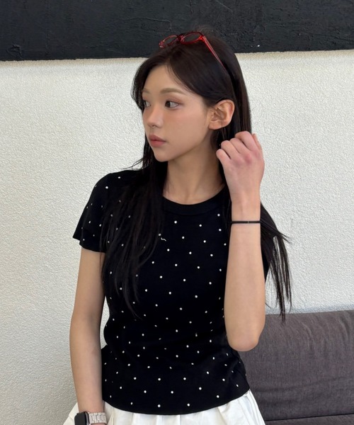 Vini(ヴィニ)の「【Vini】ドット 半袖ニット Tシャツ(Tシャツ/カットソー・レディース・ブラック/ホワイト・FREE)」の22枚目の写真