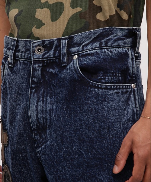 AVIREX（アヴィレックス）の「LEATHER PATCH DENIM PANTS / レザーパッチ デニムパンツ / AVIREX / アヴィレックス（デニムパンツ・メンズ・インディゴブルー/ブラック・LARGE/X-LARGE/XX-LARGE/MEDIUM）」の14枚目の写真