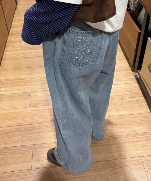 CIAOPANIC TYPY(チャオパニックティピー)の「【2WAYシルエット調節可能】【UNISEX】オーバーダイウエストタックデザインデニム(デニムパンツ・レディース・ブラック/ネイビー/サックスブルー・MEDIUM/LARGE)」の14枚目の写真