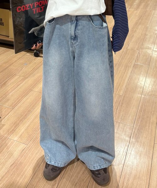CIAOPANIC TYPY(チャオパニックティピー)の「【2WAYシルエット調節可能】【UNISEX】オーバーダイウエストタックデザインデニム(デニムパンツ・レディース・ブラック/ネイビー/サックスブルー・MEDIUM/LARGE)」の15枚目の写真