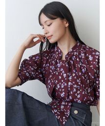 シアー」に該当するトップス（レッド/赤色系・花柄・ボタニカル