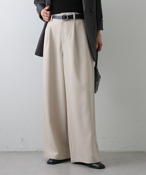 COLONY 2139（コロニートゥーワンスリーナイン）の「ワンタックワイドスラックス（スラックス・レディース・ブラック/チャコールグレー/ブラウン/ベージュ・SMALL/MEDIUM/X-SMALL）」の4枚目の写真