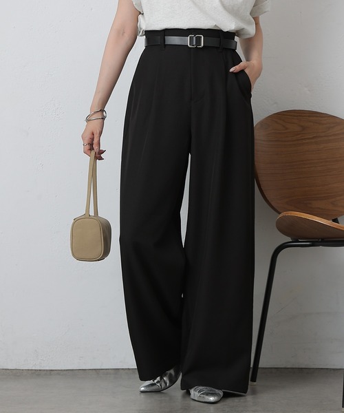 COLONY 2139（コロニートゥーワンスリーナイン）の「ワンタックワイドスラックス（スラックス・レディース・ブラック/チャコールグレー/ブラウン/ベージュ・SMALL/MEDIUM/X-SMALL）」の7枚目の写真