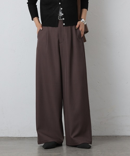 COLONY 2139（コロニートゥーワンスリーナイン）の「ワンタックワイドスラックス（スラックス・レディース・ブラック/チャコールグレー/ブラウン/ベージュ・SMALL/MEDIUM/X-SMALL）」の15枚目の写真