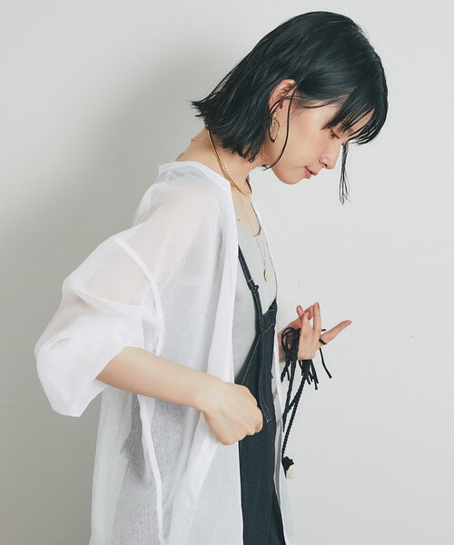 un dix cors(アンディコール)の「《1枚着にも羽織にも◎》リネンライクシアータックシャツ(シャツ/ブラウス・レディース・ブラウン/ブラック/オフホワイト/ブルー・FREE)」の22枚目の写真