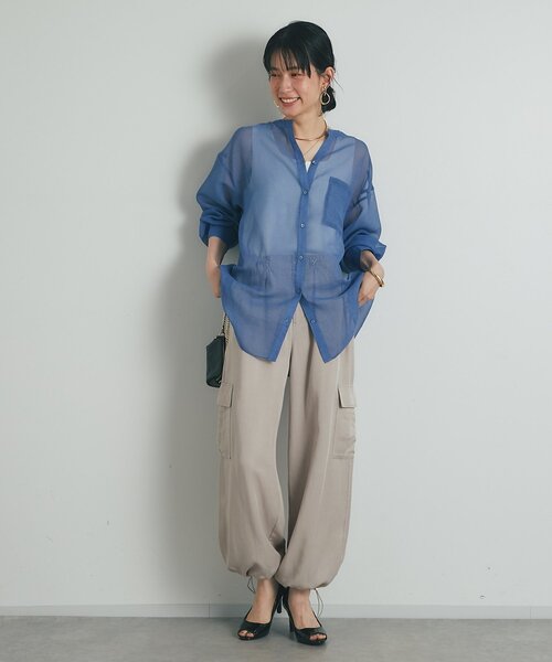 un dix cors(アンディコール)の「《1枚着にも羽織にも◎》リネンライクシアータックシャツ(シャツ/ブラウス・レディース・ブラウン/ブラック/オフホワイト/ブルー・FREE)」の8枚目の写真