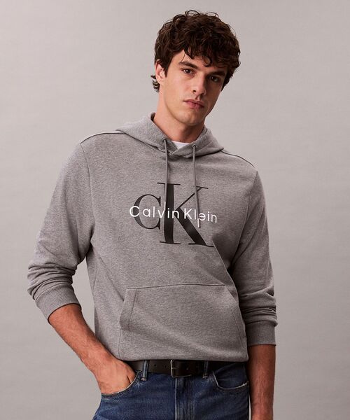 Calvin Klein（カルバン・クライン）の「モノロゴ パーカー（パーカー・メンズ・グレー/ダークグリーン/ブルー/ブラック・M/S/L/XL）」の15枚目の写真