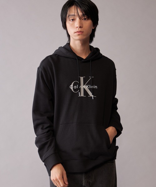 Calvin Klein（カルバン・クライン）の「モノロゴ パーカー（パーカー・メンズ・グレー/ダークグリーン/ブルー/ブラック・M/S/L/XL）」の9枚目の写真