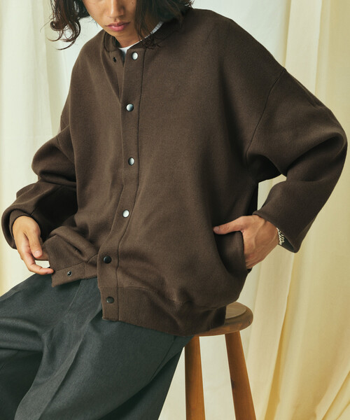 FREAK'S STORE（フリークスストア）の「限定展開 Relax Fit リラックスフィット スウェットライクニット クルーネック スナップ カーディガン（カーディガン/ボレロ・メンズ・ブラック/アッシュグレー/チャコールグレー/ブラウン/ネイビー・LARGE/MEDIUM）」の4枚目の写真