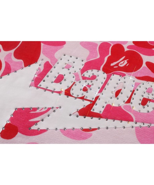 A BATHING APE(アベイシングエイプ)の「ABC CAMO RHINESTONE BAPE STA CREWNECK SWEATSHIRT(スウェット・メンズ・ブルー/ピンク・MEDIUM/LARGE/X-LARGE/SMALL/XX-LARGE)」の6枚目の写真