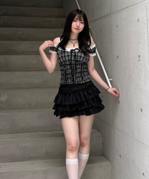 Lae(レイ)の「ブラックフリルスカート(スカート・レディース・ブラック・MEDIUM/SMALL)」の6枚目の写真