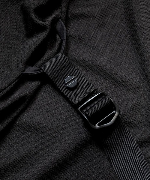 meanswhile（ミーンズワイル）の「Taping Commuter JKT（その他アウター・メンズ・ブラック・2(M)）」の8枚目の写真