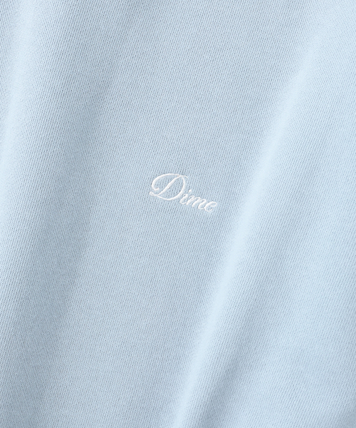 DIME(ダイム)の「DIME / ダイム CURSIVE SMALL LOGO クルーネックスウェット(スウェット・メンズ・ブラック/ブルー・MEDIUM/LARGE)」の4枚目の写真