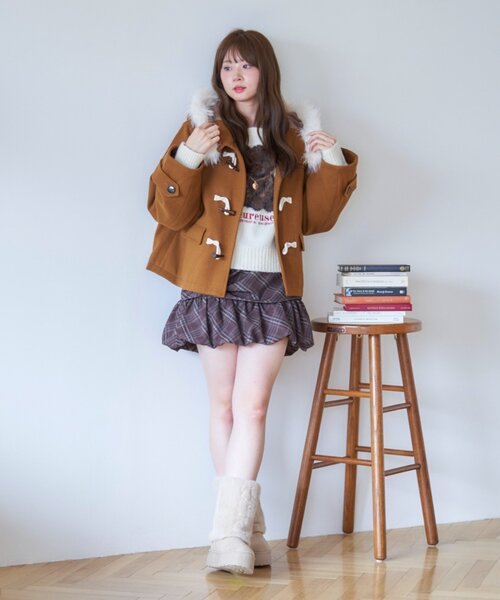 Another Branch olive des olive(アナザーブランチオリーブデオリーブ)の「ファー付きダッフルコート(ダッフルコート・レディース・キャメル/ネイビー/アイボリー/サックスブルー・FREE)」の14枚目の写真