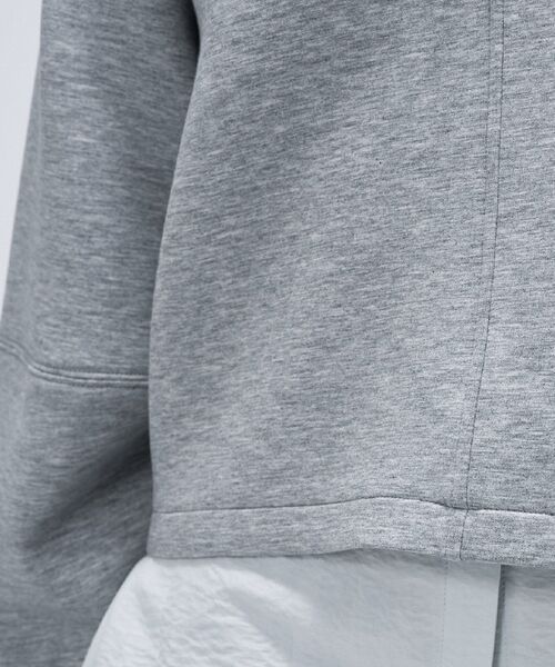 cloenc(クロエンス)の「【セットアップ/マシンウォッシュ】深Vネックダンボールプルオーバー(Tシャツ/カットソー・レディース・オフホワイト/ライトグレー系8/ブラック/チャコール・01/02)」の15枚目の写真