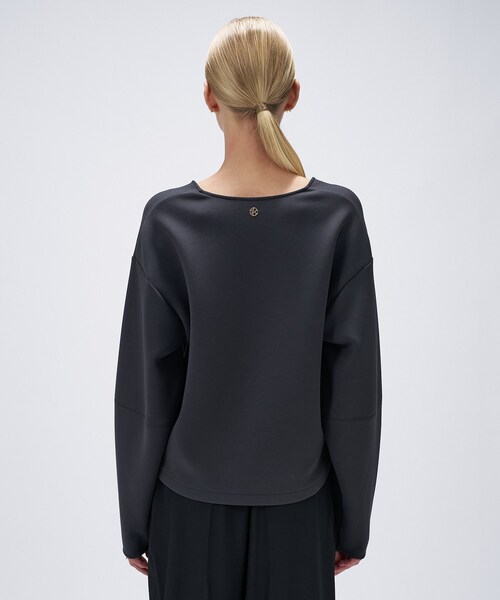 cloenc(クロエンス)の「【セットアップ/マシンウォッシュ】深Vネックダンボールプルオーバー(Tシャツ/カットソー・レディース・オフホワイト/ライトグレー系8/ブラック/チャコール・01/02)」の11枚目の写真