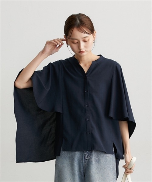 nissen(ニッセン)の「麻調合繊スキッパーケープブラウス(シャツ/ブラウス・レディース・カーキ/ネイビー・M/L/LL)」の2枚目の写真