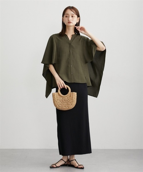nissen(ニッセン)の「麻調合繊スキッパーケープブラウス(シャツ/ブラウス・レディース・カーキ/ネイビー・M/L/LL)」の4枚目の写真