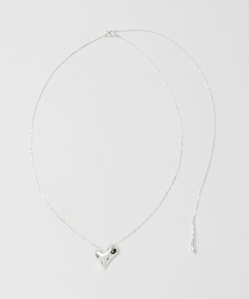 Soierie（ソワリー）の「＜Soierie＞Distort heart ネックレス（ネックレス・レディース・シルバー・FREE）」の5枚目の写真