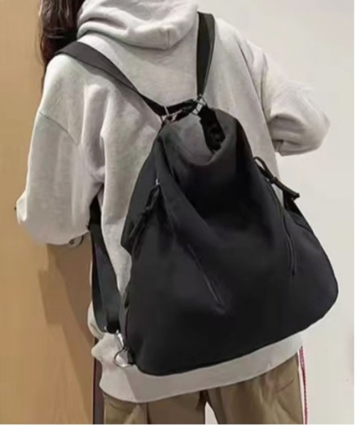 STYLE NUMBER(スタイルナンバー)の「【 STYLE NUMBER / スタイルナンバー 】 3WAY ジップ アクセント ショルダー バッグ(ショルダーバッグ・レディース・ブラウン/ブラック/アイボリー/カーキ・FREE)」の10枚目の写真
